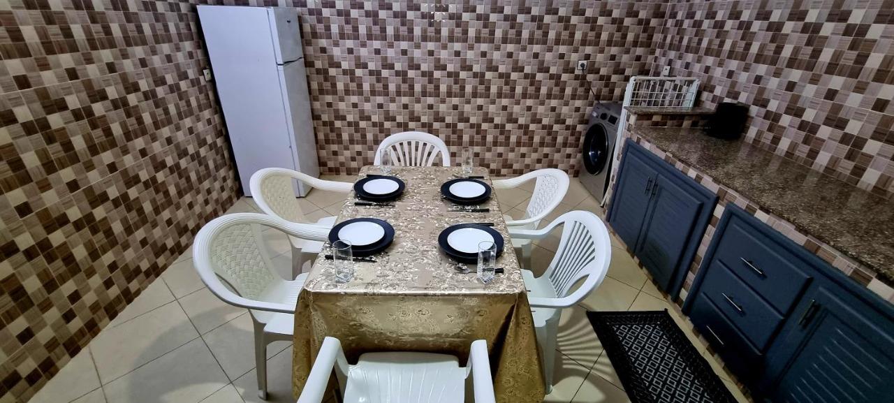 Luxe Nour D'asilah Free Wifi 5g *