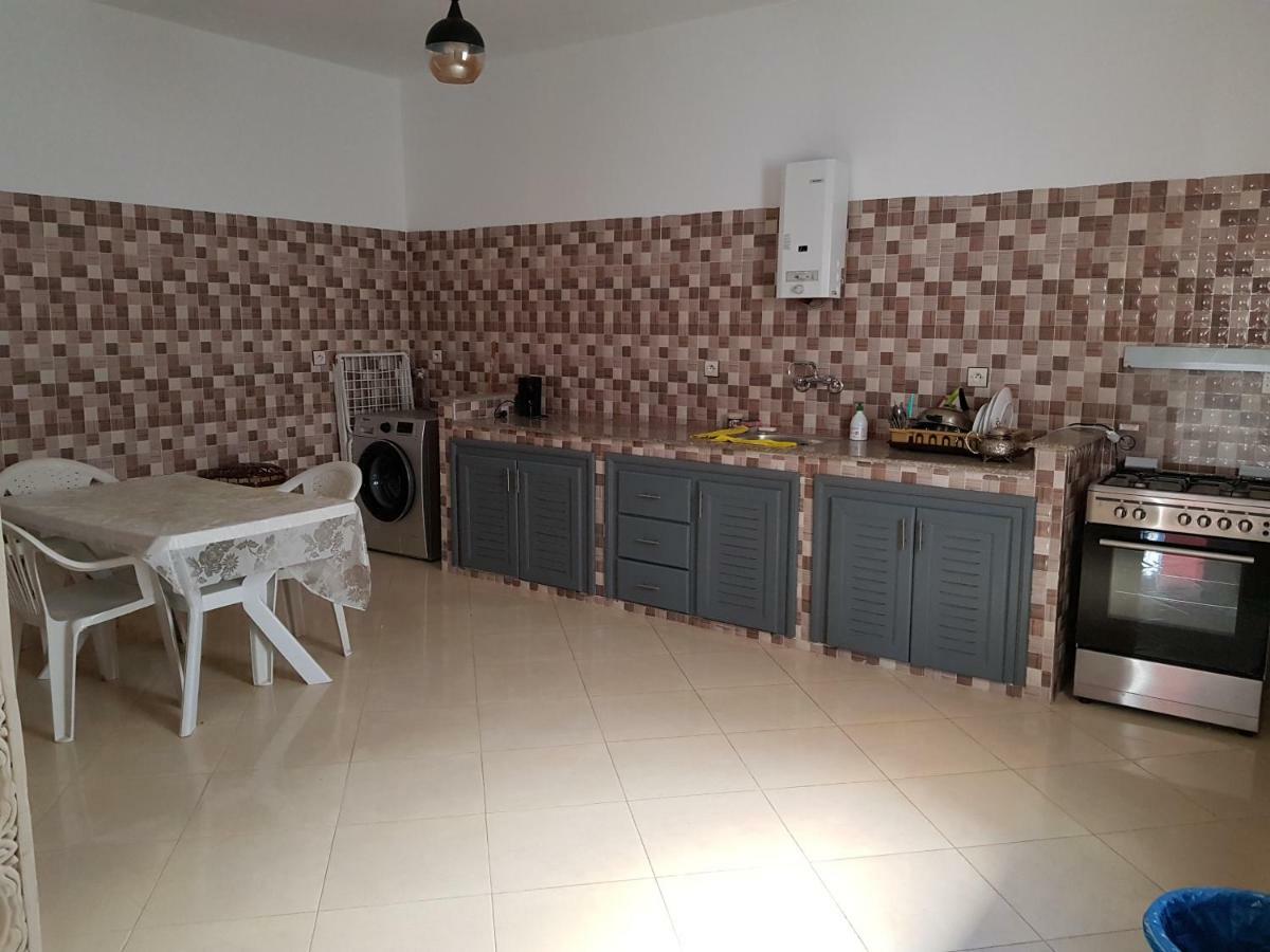 Luxe Nour D'asilah Free Wifi 5g *